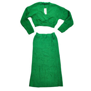 Women's MICAS long-sleeved V-neck Top and Long skirt set Sz Small